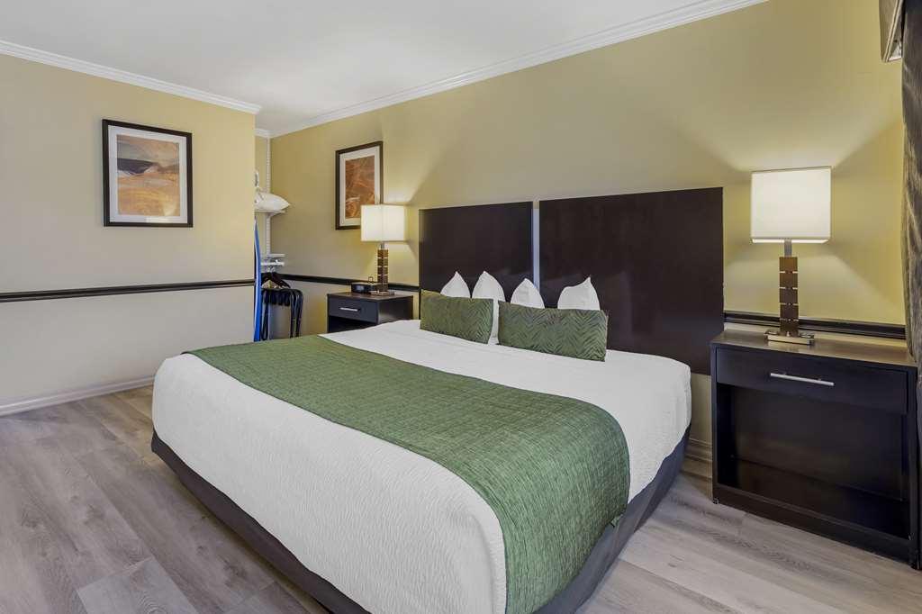 Best Western Canoga Park Motor Inn Лос-Анджелес Номер фото