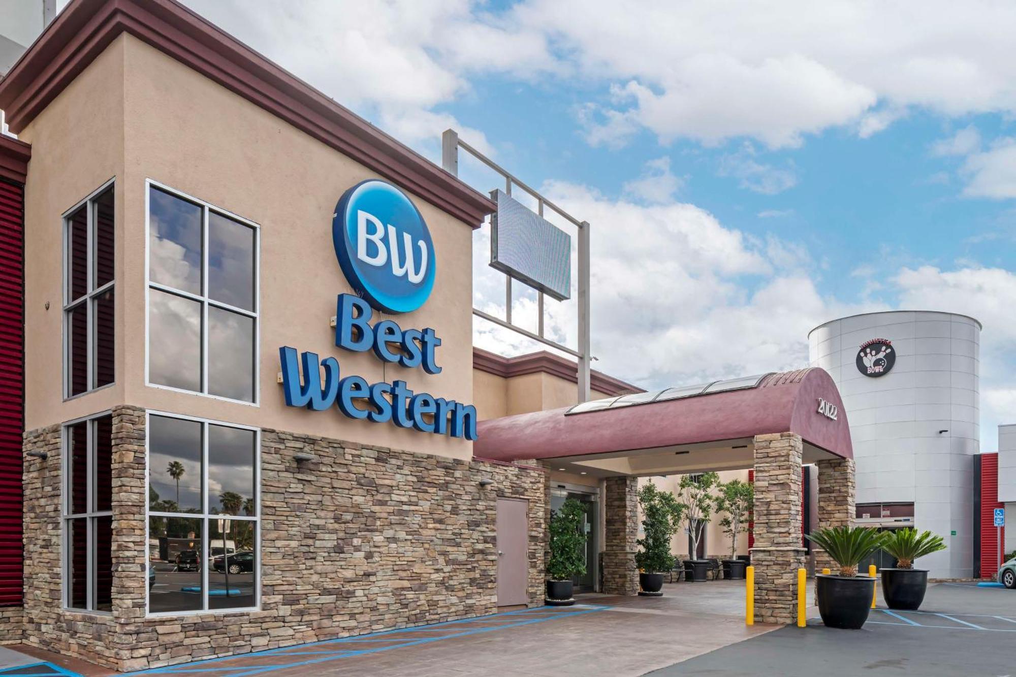 Best Western Canoga Park Motor Inn Лос-Анджелес Экстерьер фото