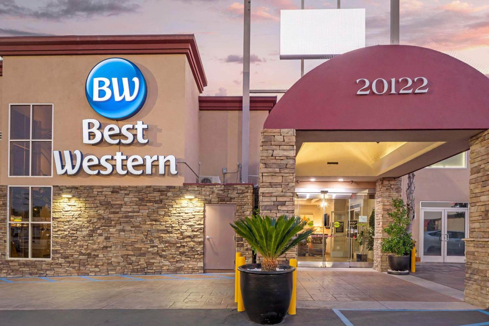 Best Western Canoga Park Motor Inn Лос-Анджелес Экстерьер фото