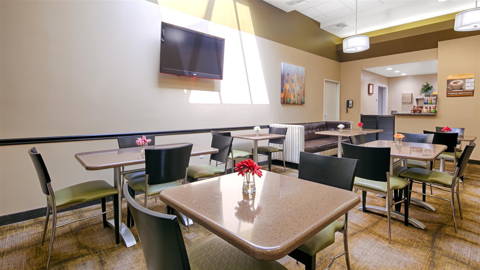Best Western Canoga Park Motor Inn Лос-Анджелес Экстерьер фото